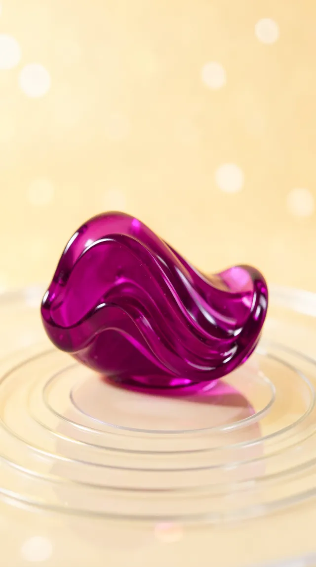 Vibrant Fuchsia Glass Ripples in Gold